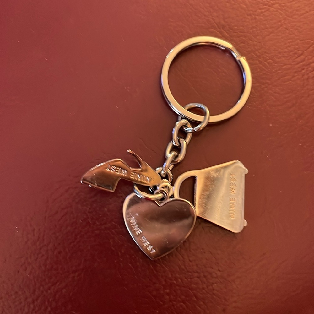NWOT key chain